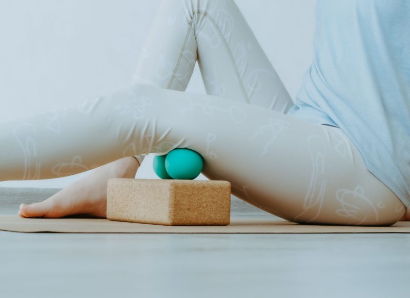 Automasaż piłeczką – prosta metoda na zdrowy kręgosłup i mięśnie dozdrowia